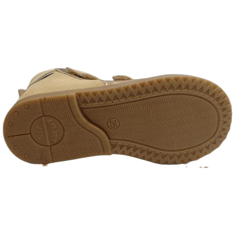 Obcas Thomasa w designie