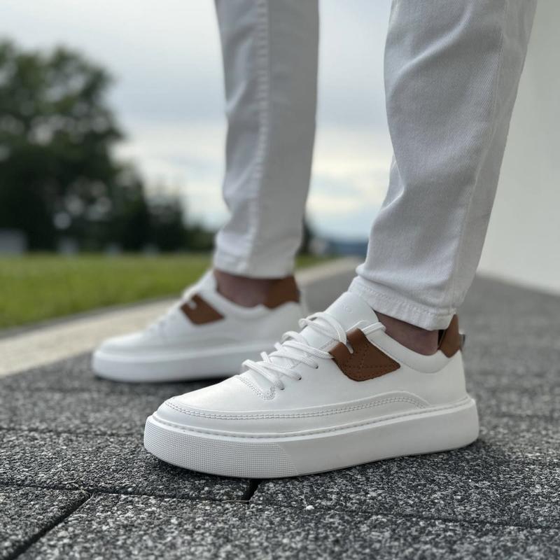 Model sneakersów 2023